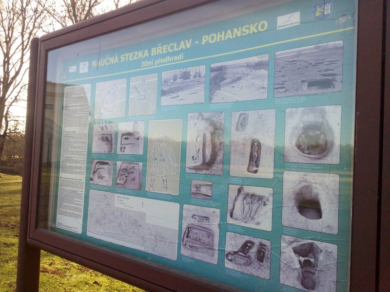 Pohansko jizni predhradi